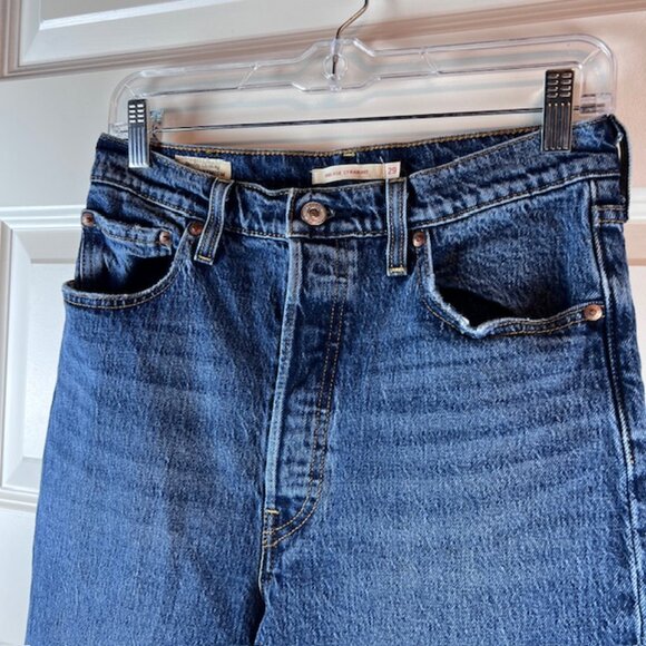 Levi’s Premium Ribcage Straight Jeans W29 L32 High Rise 90s Straight Leg Denim - Picture 2 of 8